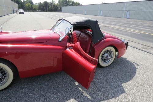 1954 Jaguar XK120 Roadster, image 15