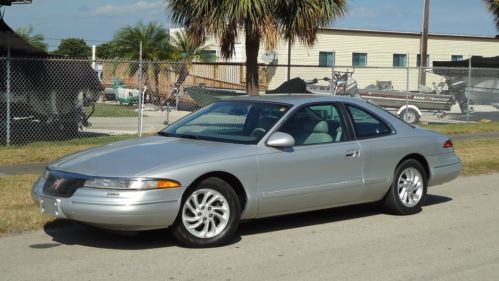 1996 lincoln mark viii , extra clean , low miles , floirda car