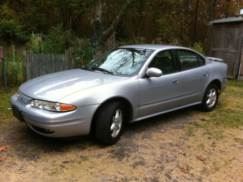 2000 alero 4 door very clean 96k