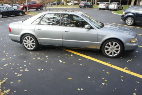 Low mileage&amp; warranty serviced 2003 audi s8