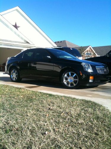 2005 cadillac cts black on black w/ nav, sport pkg, luxury pkg, bose, xenons