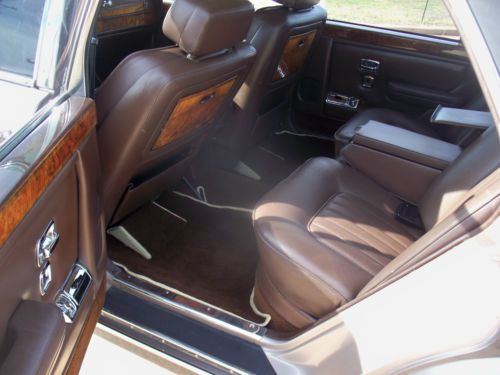 1985 ROLLS ROYCE SILVER SPUR      47,500 ACTUAL VERIFIED MILES, image 10