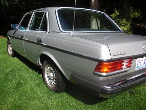 Mercedes 300 Turbo Diesel 125 K miles on engine & Transmission Restoration Paint, US $8,700.00, image 5