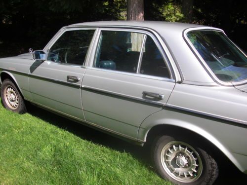 Mercedes 300 Turbo Diesel 125 K miles on engine & Transmission Restoration Paint, US $8,700.00, image 18