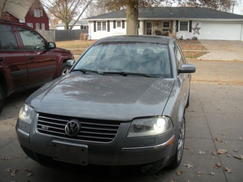 2004 vw passat sedan awd  w8