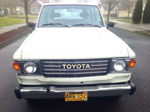 1982 Toyota Land Cruiser FJ60 I6 LOW MILES! 4x4 1983 1984 1985 1986 1987 1988, image 2