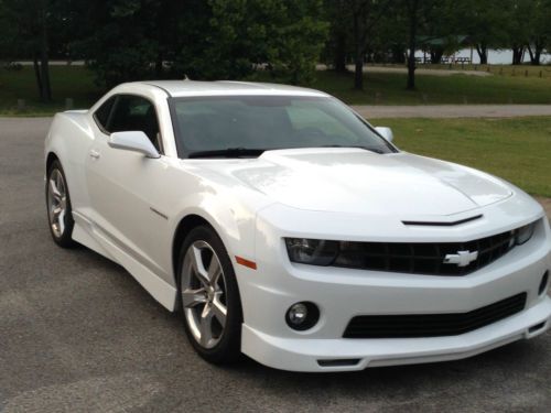 2011 chevrolet camaro ls coupe 2-door 3.6l