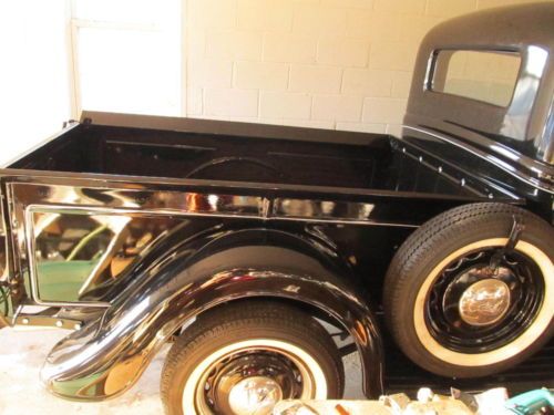 1937 ford truck 60 hp v-8 motor