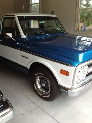 1970 chevy c10 custom 350 restored.