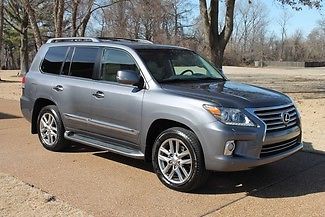 One owner mark levinson sound  rear seat entertainment front and side monitor