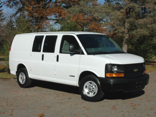 2005 chevy express  g3500 / one ton cargo van / very clean