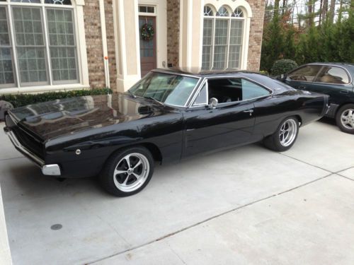 1968 dodge charger r/t hardtop 2-door 7.2l