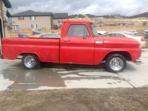 1965 chevy c-10 fleetside pickup