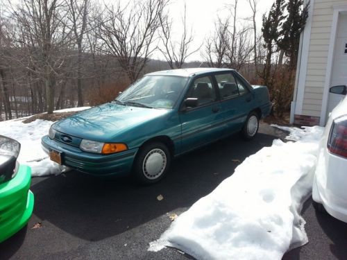 Senior citizen one owner 70k mile 1993 ford escort lx 5 speed dealer maintained