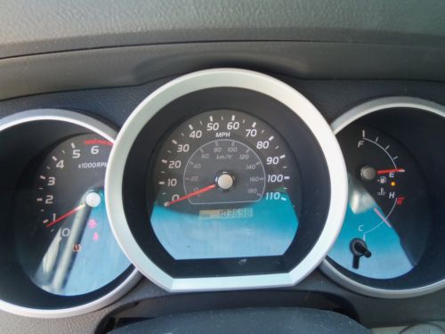 2007 TOYOTA 4RUNNER, NO RESERVE, EXCELLENT CONDITION, LEATHER INTERIOR, SUN ROOF, image 18