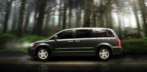 2013 chrysler town &amp; country touring mini passenger van 4-door 3.6l