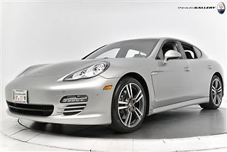 2012 porsche panamera 4dr hb