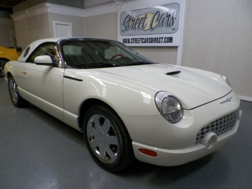 2002 thunderbird only 22000 miles white/blk-red int.