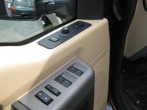 2012 Ford F-350 Super Duty Lariat Crew Cab Pickup 4-Door 6.2L 6977 miles perfect, image 4