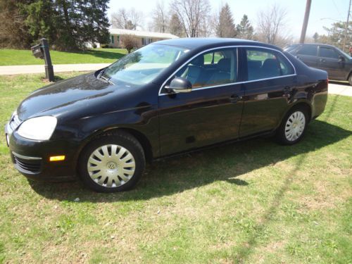 **weathertech&#039;ed out** clean fun to drive 05 volkswagen tdi diesel