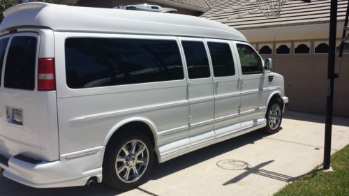 2010 chevy express conversion, white, excellent condition, high top, satellite