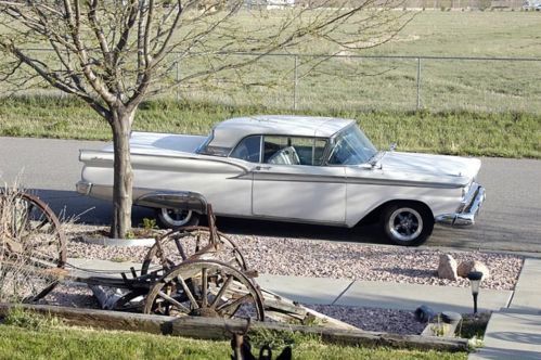 1959 ford galaxie fairlane 500 skyliner retractable hardtop convertible