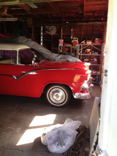 1955 ford fairlane station wagon, all original, v-8 292 y-block 3 on tree