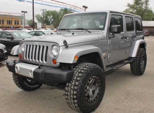 3.6l v6 automatic lifted off road tires hard top alpine cd mp3 max tow pkg 4x4