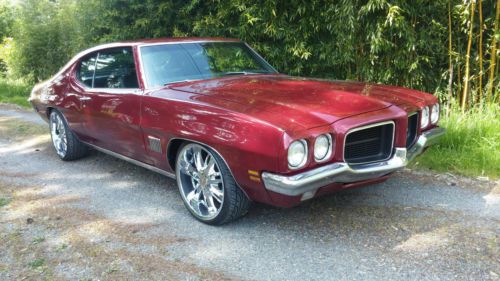 1971 pontiac sport 2dr coupe freshly refurbished w/ matching drivetrain lots new