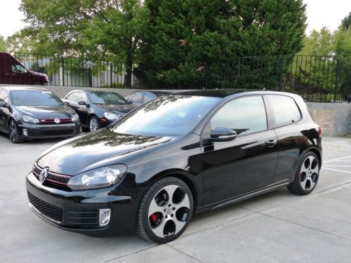 2012 volkswagen  gti hatch 2-dr 2.0l 29k miles 18 inch rims big screen stereo