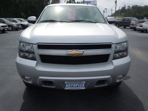 2010 chevrolet tahoe lt sport utility 4-door 5.3l 4x4