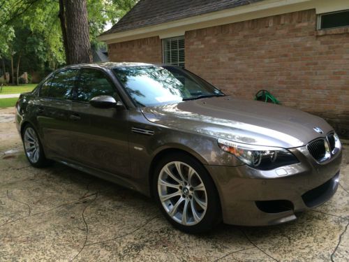 2006 bmw m5 super low 26k miles  (not m6,m3,s55,s63,e55,e63,s4,s5,s6,s8,335i)