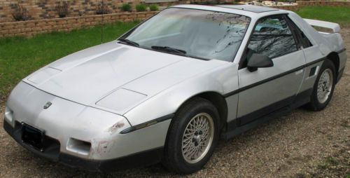 1986 pontiac fiero 2.8l silver se rebuilt engine