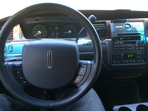 2011 Lincoln Town Car Executive L Flex Fuel Edition, Black, excellent condition, US $25,000.00, image 17