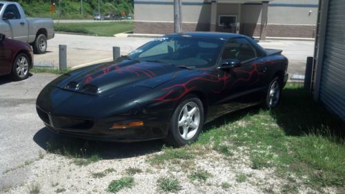 1995 pontiac firebird trans am coupe 2-door 5.7l