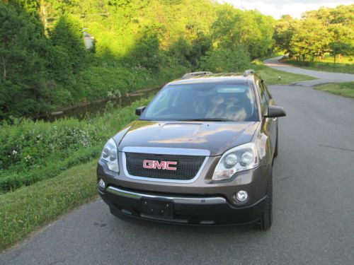2010 gmc acadia sl awd with brand new tires