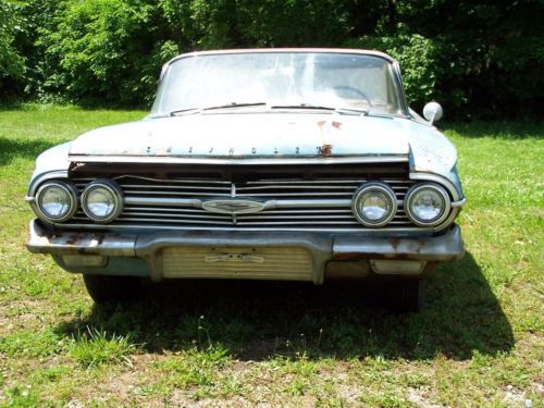 1960 chevrolet two door sport coupe