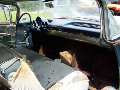 1960 Chevrolet Two door Sport Coupe, image 18