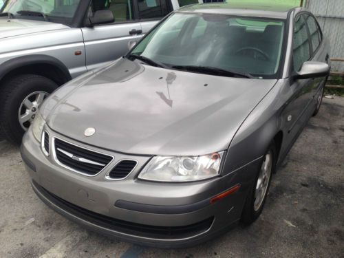 2004 saab 9-3 linear sedan 4-door 2.0l - no reserve!