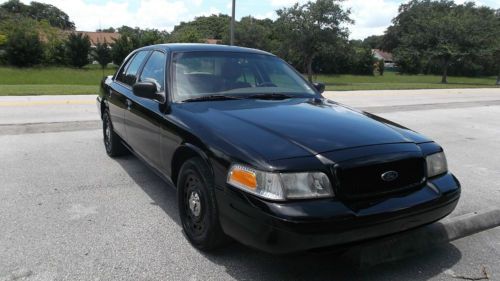 2005 ford crown victoria police interceptor sedan 4-door 4.6l