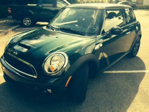 Excellent condition! 2012 mini cooper s, sunroof, under warranty! 33,700 miles