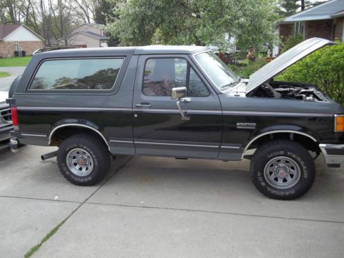 Clean 1990 ford bronco xlt under 74000 miles