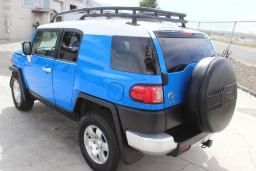 2007 toyota fj cruiser base damaged repairable fixer rebuilder salvage runs!