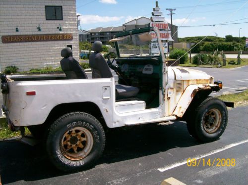 1977 Toyota Land Cruiser FJ40 4.2L, image 2