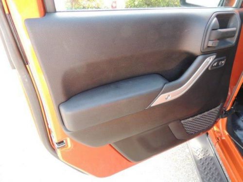 2011 jeep wrangler sahara