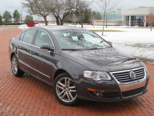 2008 volkswagen passat lux sedan 4-door 2.0l