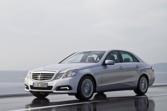 2010 mercedes-benz  e350 4matic