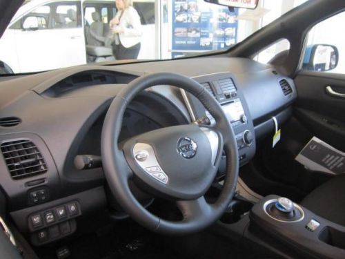 2013 Nissan Leaf S, US $21,981.00, image 2