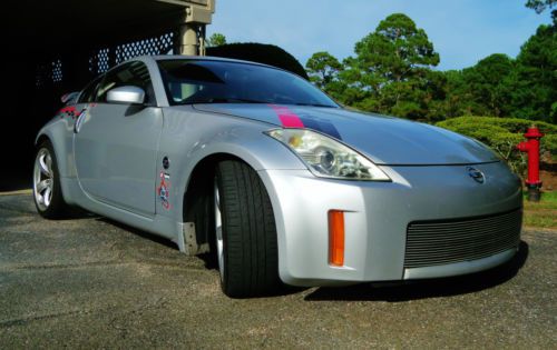 2006 nissan 350z track coupe 2-door 3.5l