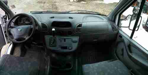 2004 Dodge Sprinter 2500 158 inch wheel base High top Van 3-Door 2.7L, image 18